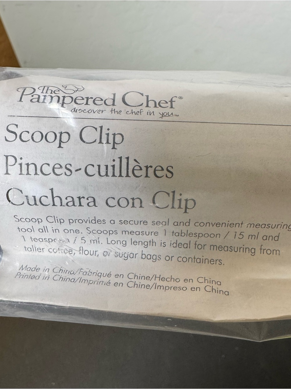 The Pampered Chef Scoop Clip - NEW